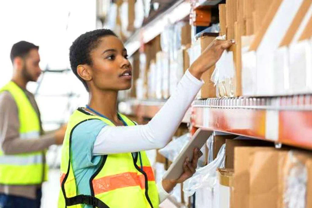 Employment Opportunities In Canada For Foreigners With Free Visa Sponsorship - General Warehouse Worker