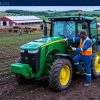 General Farm worker Jobs in Canada with Sponsorship — Lacombe, AB